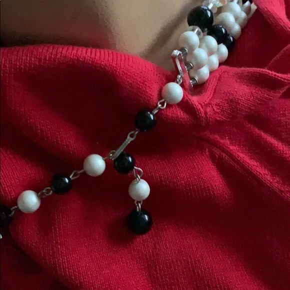 Vintage 50s Glamorous Beads - Picture 4 of 5